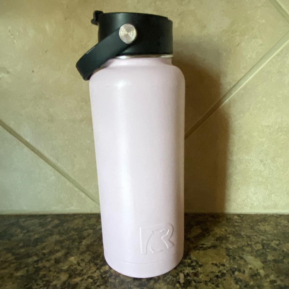 RTIC Flamingo Pink Bottle 32 oz Water Bottle
